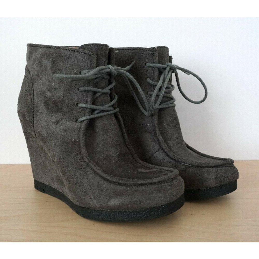 NINE WEST Gray Suede Lace Up Wedge Ankle Boots - Picture 1 of 8